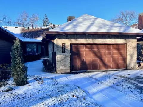 7778 Lochmere Ter, Edina, MN 55439