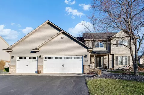 8534 Rhoy St, Victoria, MN 55386
