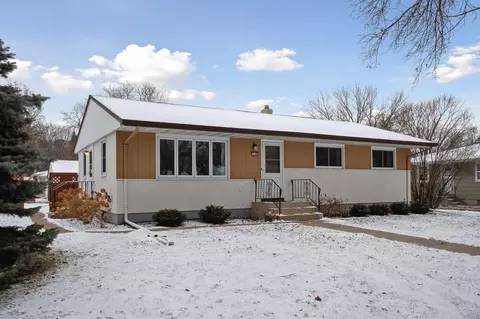 1338 Allen Ave, West Saint Paul, MN 55118