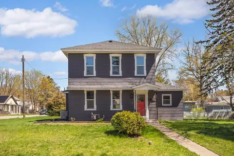 403 Owens St S, Stillwater, MN 55082