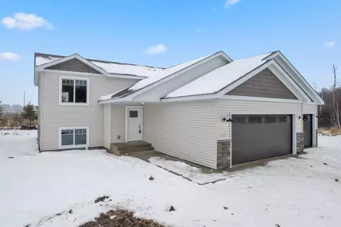 11374 Andrew St, Brainerd, MN 56401 photo 2
