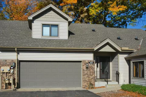 13510 Parkwood Dr, Burnsville, MN 55337