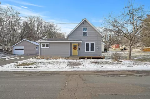 1114 Martha St N, Stillwater, MN 55082