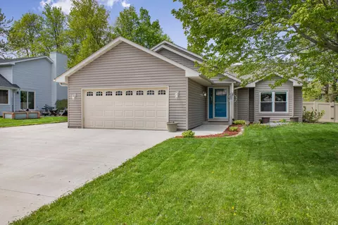 605 5th St SW, Saint Michael, MN 55376