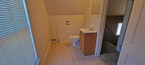 Bath - 502 Vine St, Brainerd, MN 56401 photo 2 of 3