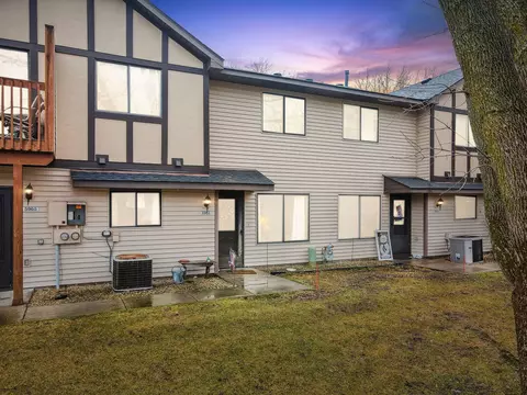5963 Dellwood Ave, Shoreview, MN 55126