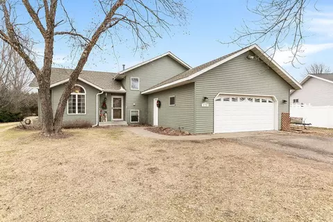 1753 Casselberry Rd, Saint Cloud, MN 56303