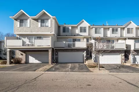 14242 Fountain Hills Ct NE, Prior Lake, MN 55372