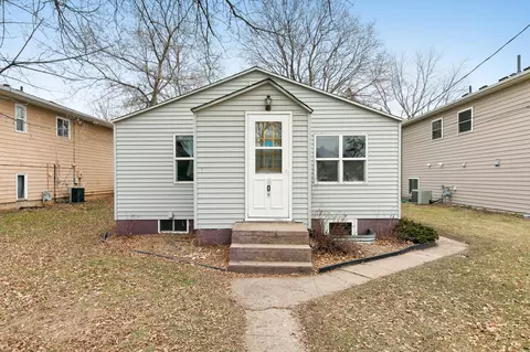 408 32nd Ave N, Saint Cloud, MN 56303