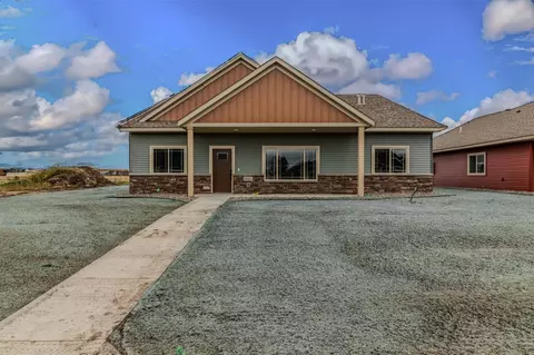 1920 Sandstone Loop S, Sartell, MN 56377