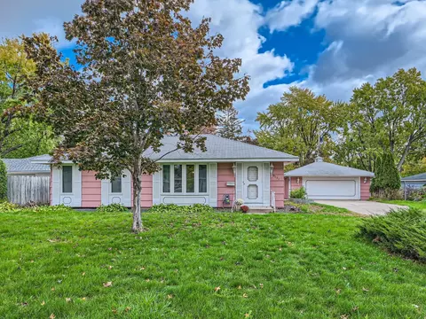 9131 Bloomington Ave, Bloomington, MN 55425 photo 8
