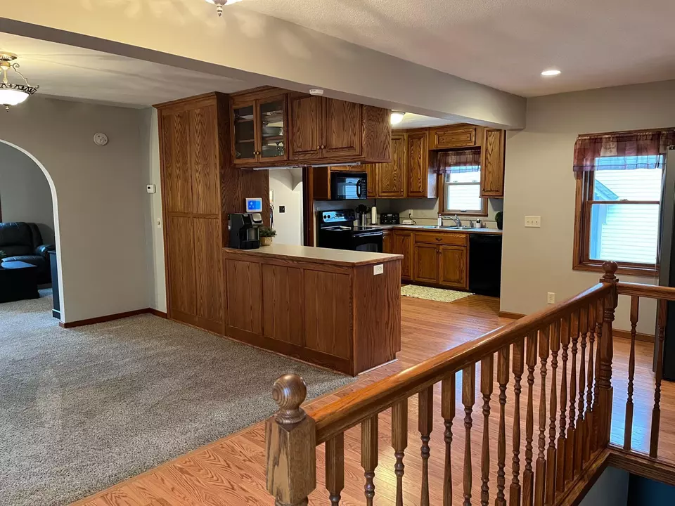  811 S Prairie Ave, Fairmont, MN 56031 photo 17
