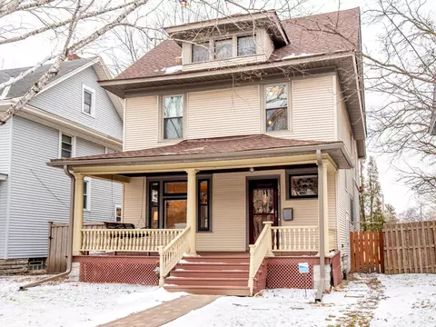 1830 Laurel Ave, Saint Paul, MN 55104