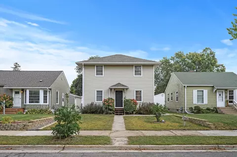 3527 2 12 St NE, Minneapolis, MN 55418