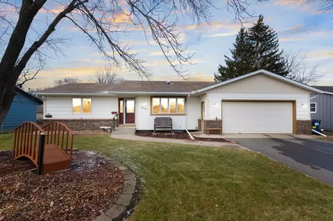 680 Adams St S, Shakopee, MN 55379
