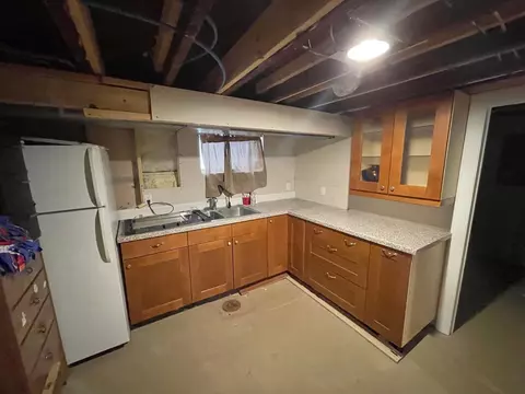 Kitchen - 122 N Oconnell Ave, Springfield, MN 56087 photo 12 of 12