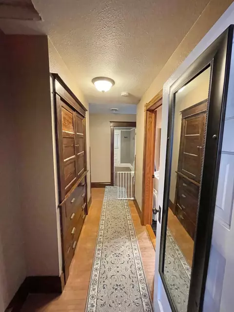 Entry Way - 122 N Oconnell Ave, Springfield, MN 56087 photo 6 of 7
