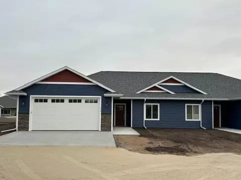 678 Voyager Dr, Alexandria, MN 56308