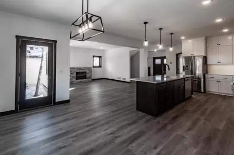 Kitchen - 2202 Orchid Ln S, Saint Cloud, MN 56301 photo 5 of 8