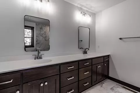 Bath - 2202 Orchid Ln S, Saint Cloud, MN 56301 photo 2 of 2