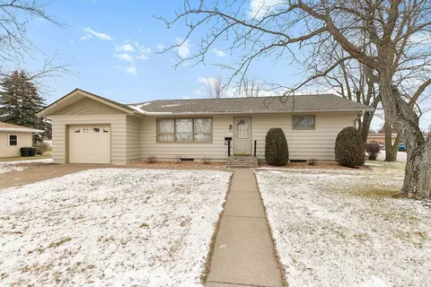 302 1st Ave SE, Pierz, MN 56364