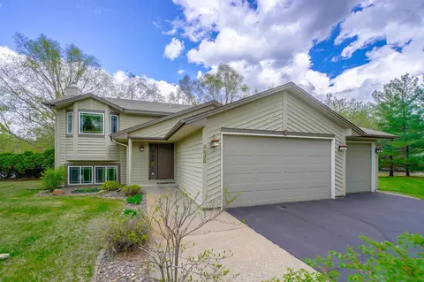 5635 142nd Ave NW, Ramsey, MN 55303