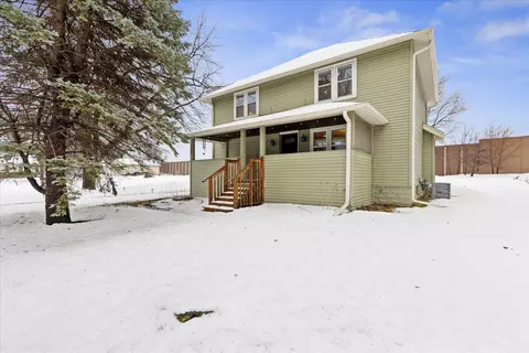 2959 Centerville Rd, Little Canada, MN 55117