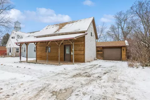 220 2nd St SE, Milaca, MN 56353