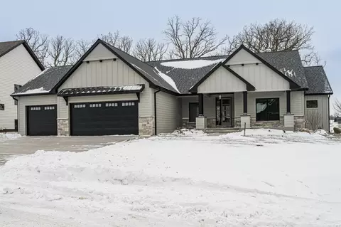 4919 Cash Ln SW, Rochester, MN 55902