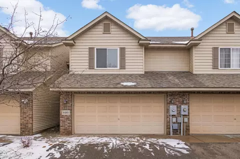 6485 Lower 35th St N, Oakdale, MN 55128