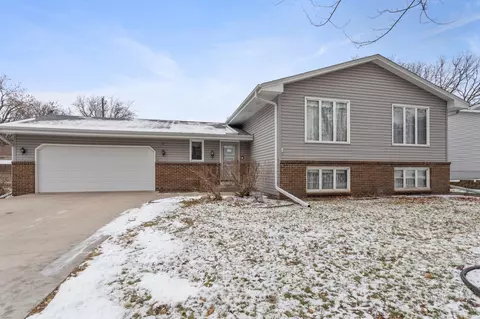 311 Hugo St NE, Fridley, MN 55432