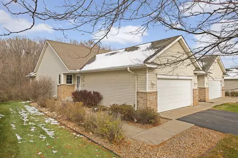 1137 Seurer St, Elko New Market, MN 55054