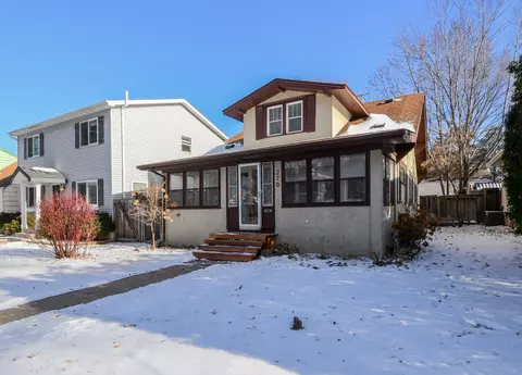 270 Brimhall St, Saint Paul, MN 55105