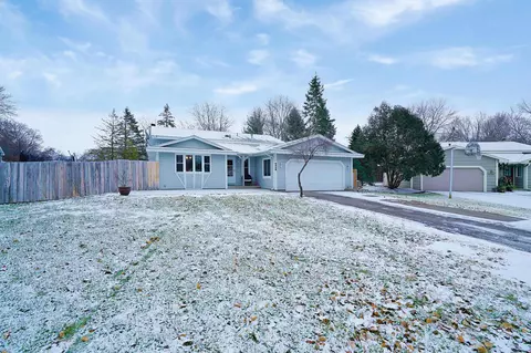 8228 Sheridan Ave N, Brooklyn Park, MN 55444