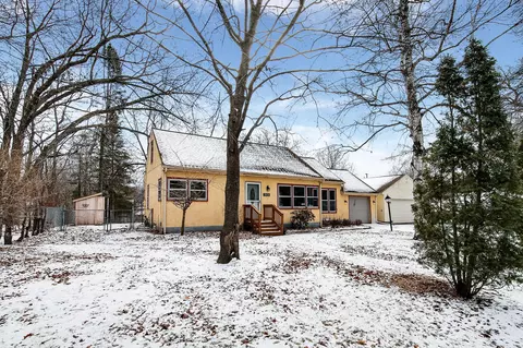 5438 Erickson Rd, Mounds View, MN 55112