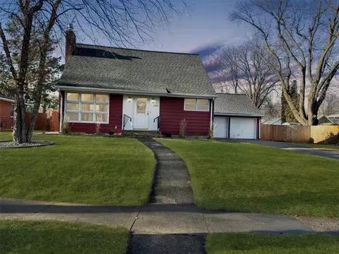 709 S 11th St, Montevideo, MN 56265