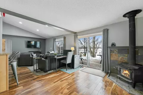 4141 Donnelly Dr NW, Maple Lake, MN 55358