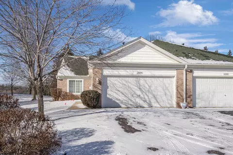 13094 Northrup Trl, Eden Prairie, MN 55347