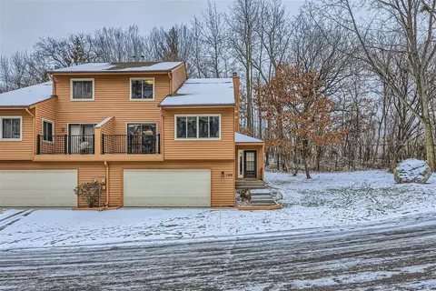 190 Nature Way, Little Canada, MN 55117