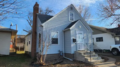 1292 Jessie St, Saint Paul, MN 55101