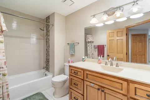 1879 N Ruby Ct #60, Eagan, MN 55122 photo 18