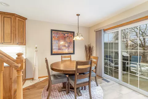 1879 N Ruby Ct #60, Eagan, MN 55122 photo 11