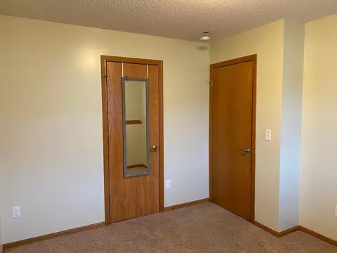 1902 20th St SW, Austin, MN 55912 photo 27