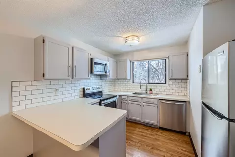 13302 90th Pl N, Maple Grove, MN 55369