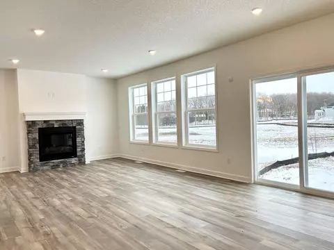3036 Sugar Maple Dr, Chaska, MN 55318 photo 12