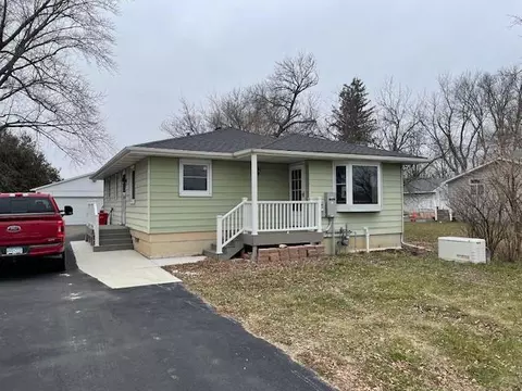 2806 12th St SW, Austin, MN 55912