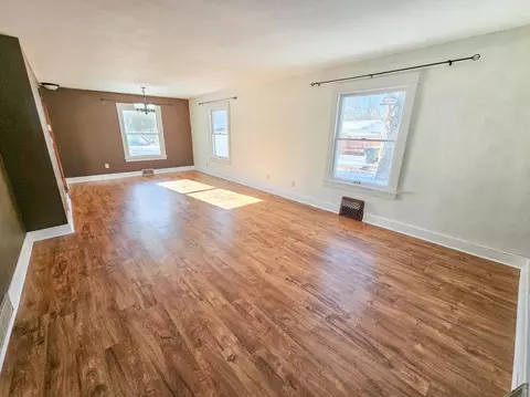 236 State St, Tracy, MN 56175 photo 8
