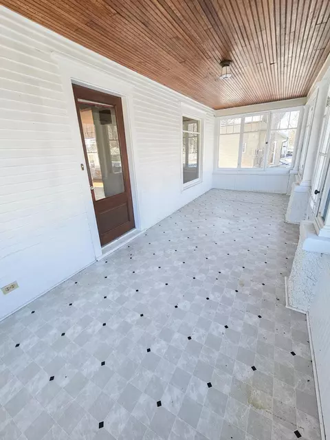 236 State St, Tracy, MN 56175 photo 5