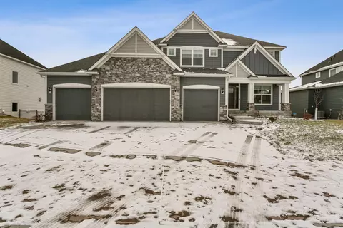 2916 132nd Ave NE, Blaine, MN 55449