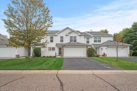 4980 149th St N #3, Hugo, MN 55038